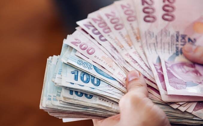 Memur ve memur emeklilerinin zam oranı belli oldu!