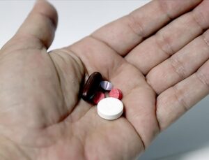 Yeni bulunan ilaç, antibiyotiğe dirençli süper bakterilere çözüm olabilir
